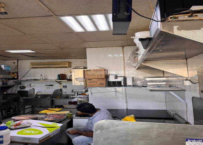 Cafeteria in good location near sharjah stadium