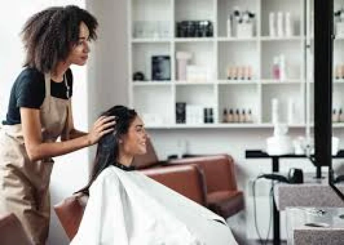 BUSINESS FOR SALE !!! PROFITABLE RUNNING LADIES SALOON IN UM AL SHIEF
