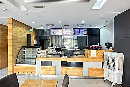 Golden investment opportunity in Dubai A project of two restaurants and a central kitchen ready for sale