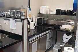 Fully equipped running restaurant for sale