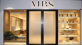 Beauty Salon 5 * for Sale at Prime Location next to Burj Al Arab