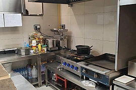Fully equipped running restaurant for sale