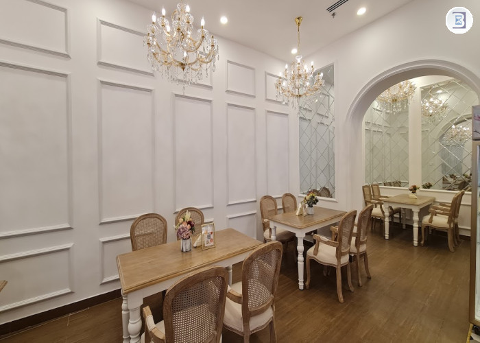 bakery cafe shop for sale located inside mall