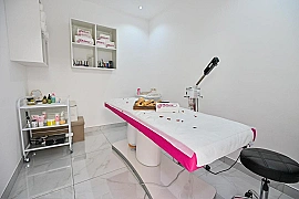 Ladies Salon In Prime Al Barsha For Sale
