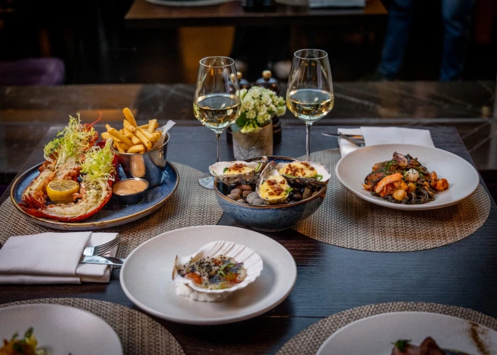 SUPER LUXURY 5000 SQFT RESTAURANT COFFEE SHOP FOR SALE IN- ABU DHBAI