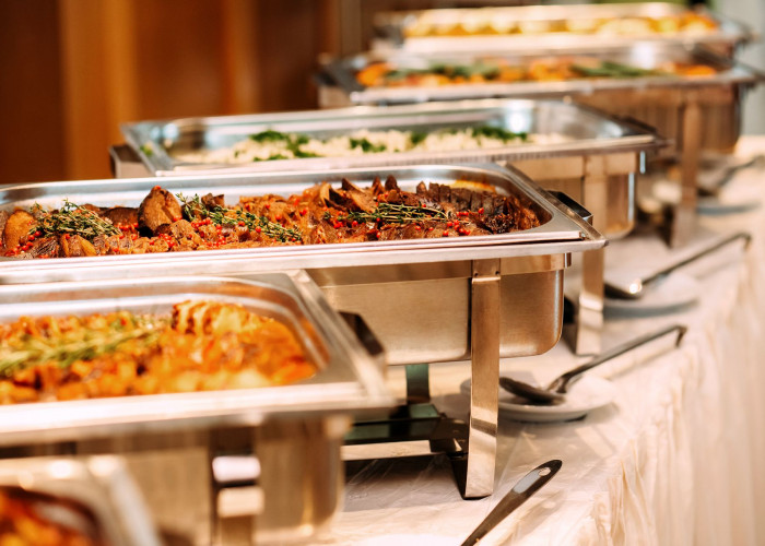 HIGHLY PROFITABLE & POPULAR INDIAN RESTAURANT FOR SALE IN AL AIN