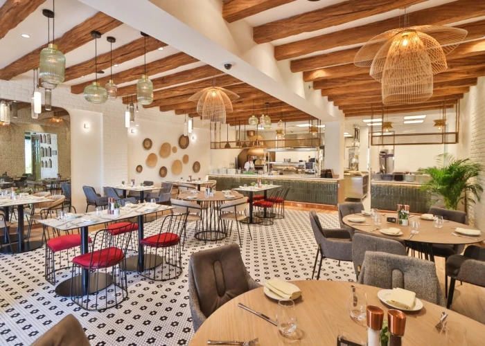 WELL ESTABLISHED RESTAURANT FOR SALE IN AL HAZANNA - SHARJAH!!!!BUSINESS FOR SALE!!!!