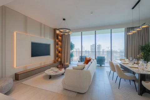 LUMA PARK VIEWS | MODERN LIVING WITH PARK VIEWS IN A PRIME COMMUNITY